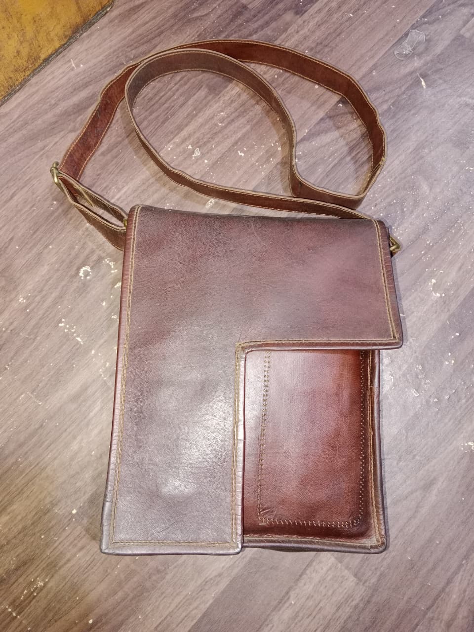 Premium Plain Leather Messenger Bag